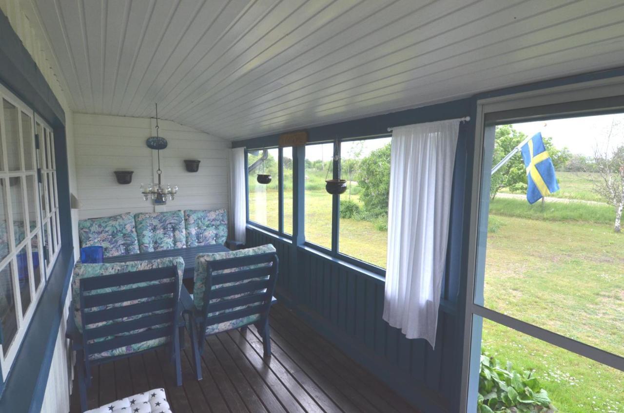 Rosenborgs Friluftspensionats Stugor Med Koek Farjestaden Exterior photo