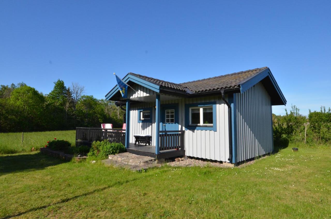 Rosenborgs Friluftspensionats Stugor Med Koek Farjestaden Exterior photo